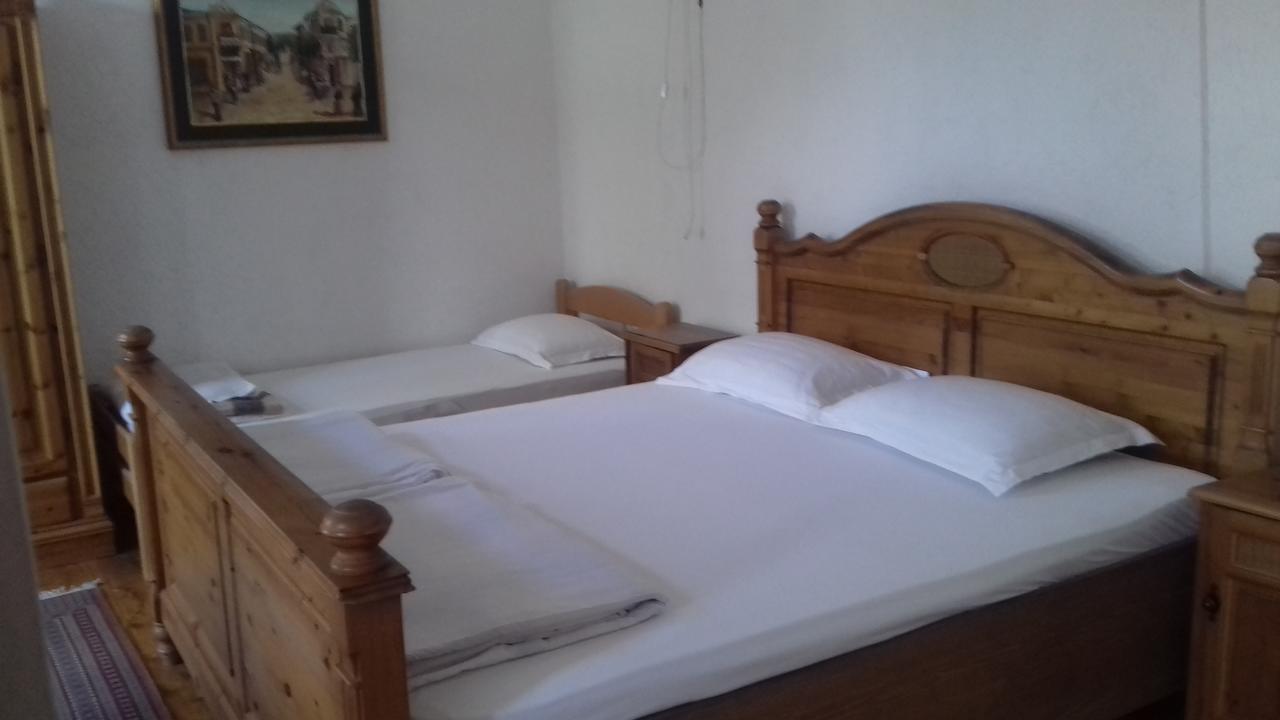 Holiday Han Gevgelija Buitenkant foto