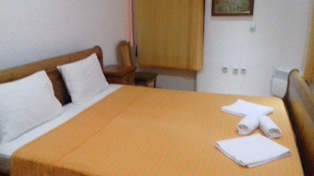 Holiday Han Gevgelija Buitenkant foto
